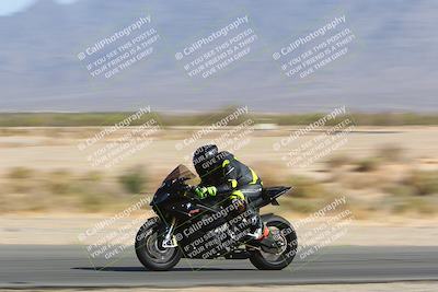 media/Apr-10-2022-SoCal Trackdays (Sun) [[f104b12566]]/Speed Shots Back Straight (930am)/